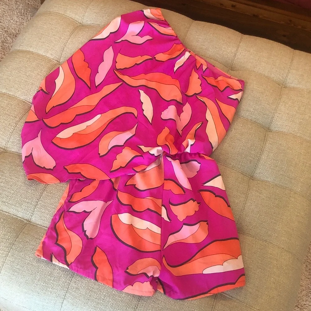 Tyche Fuchsia Pink Orange Printed Strapless Romper - Picture 7 of 7